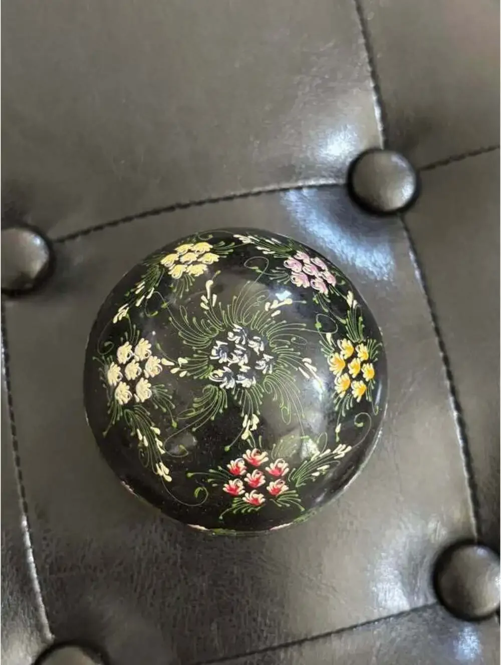 Vintage Hand-Painted Floral Lacquer Trinket Box